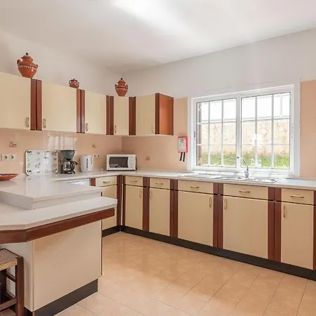 Quinta Jolu - 4 Bed Private With Pool Close To Shopping And Restaurants *